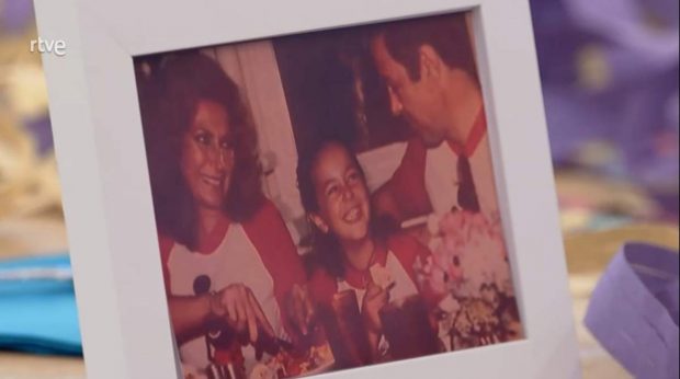 Rocío Carrasco y sus padres. (RTVE)