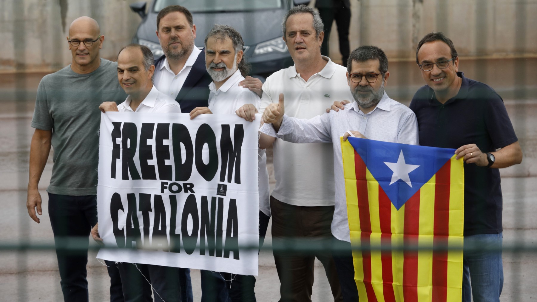 Raül Romeva, Jordi Turull, Oriol Junqueras, Joaquim Forn, Jordi Sànchez y Josep Rull. (Foto: Ep)