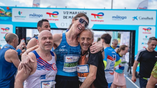 Ruth Beitia en la media maratón de Málaga con Fermin Cacho
