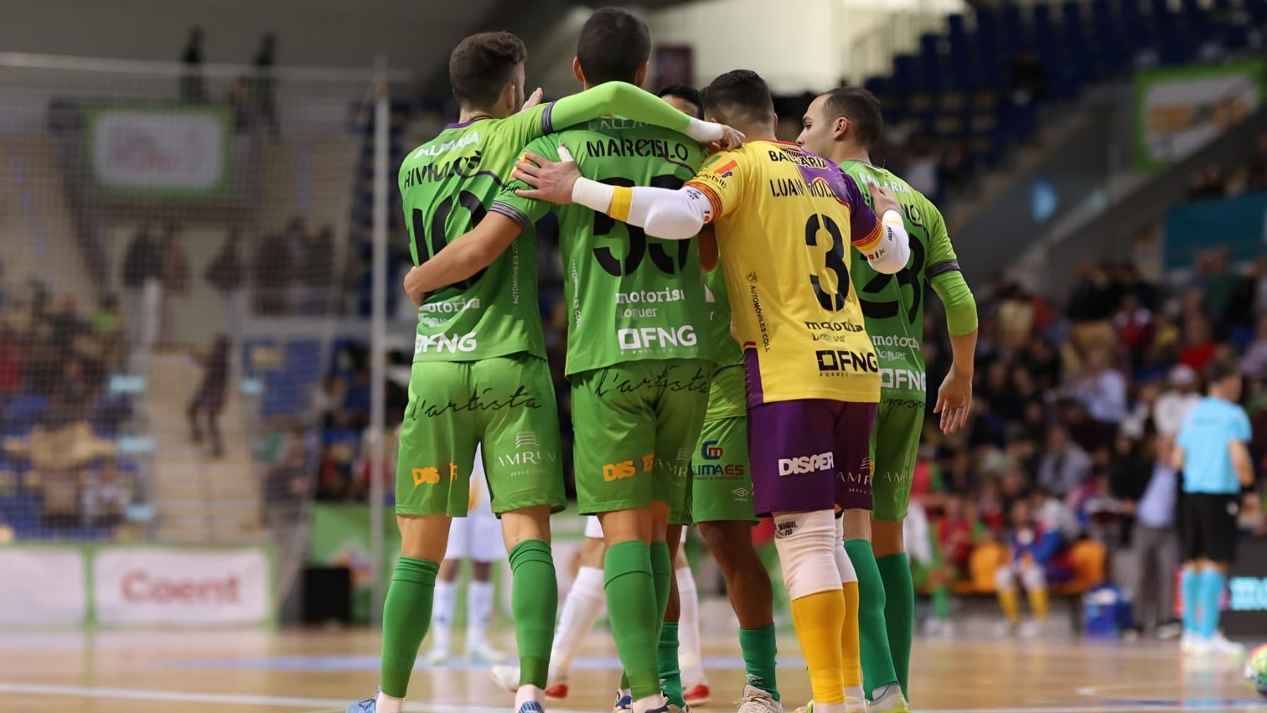 El Mallorca Palma Futsal celebra un gol en Son Moix.