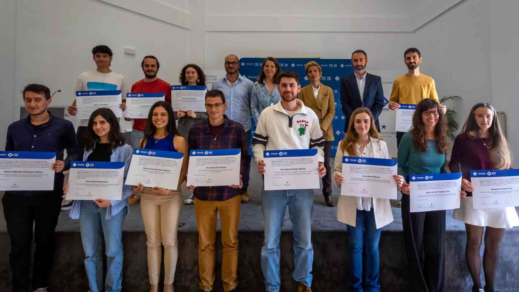 La Cátedra del Mar Iberostar ha concedido 12 premios a universitarios y jóvenes investigadores.