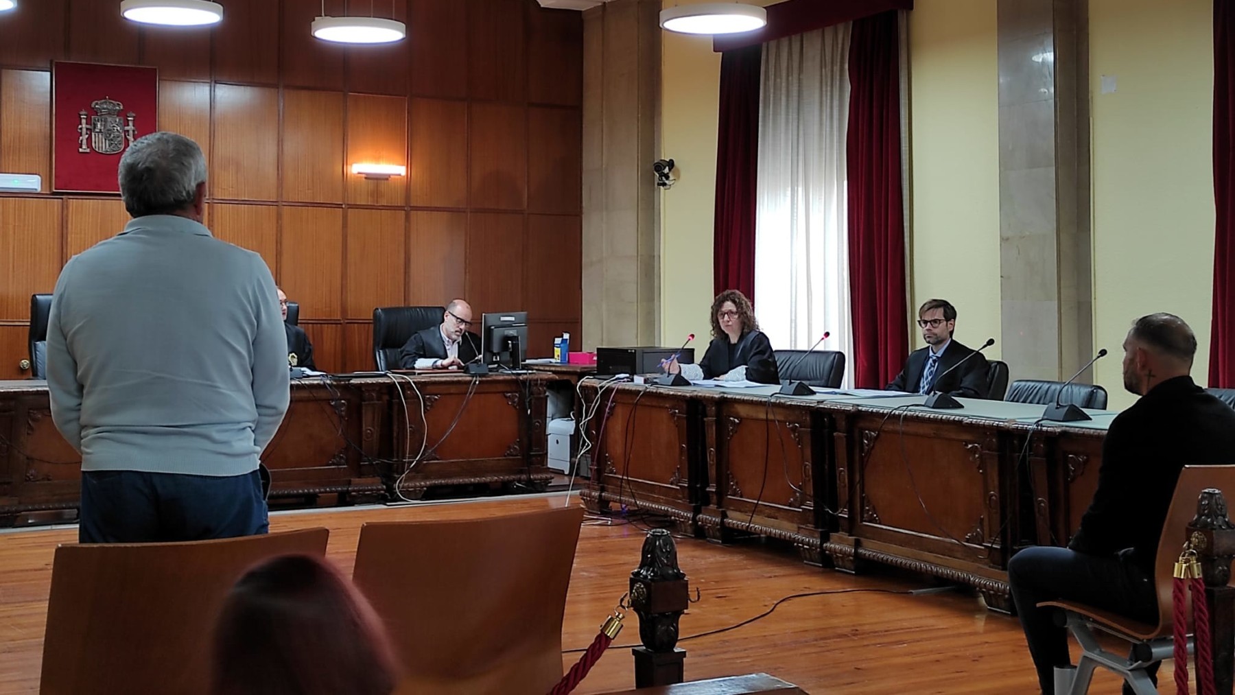 Los dos acusados durante el juicio en la Audiencia de Jaén. (Foto: EP)