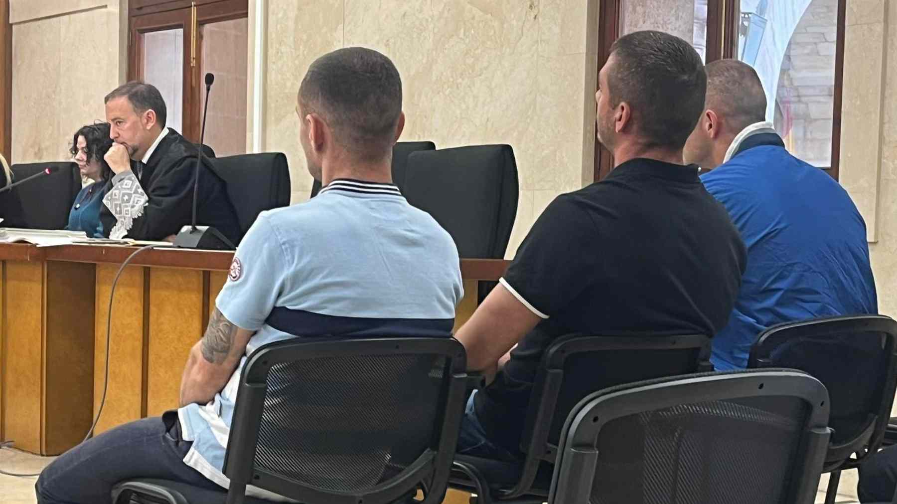 Los tres hombres condenados por robos de casas en Palma y Valencia. EUROPA PRESS