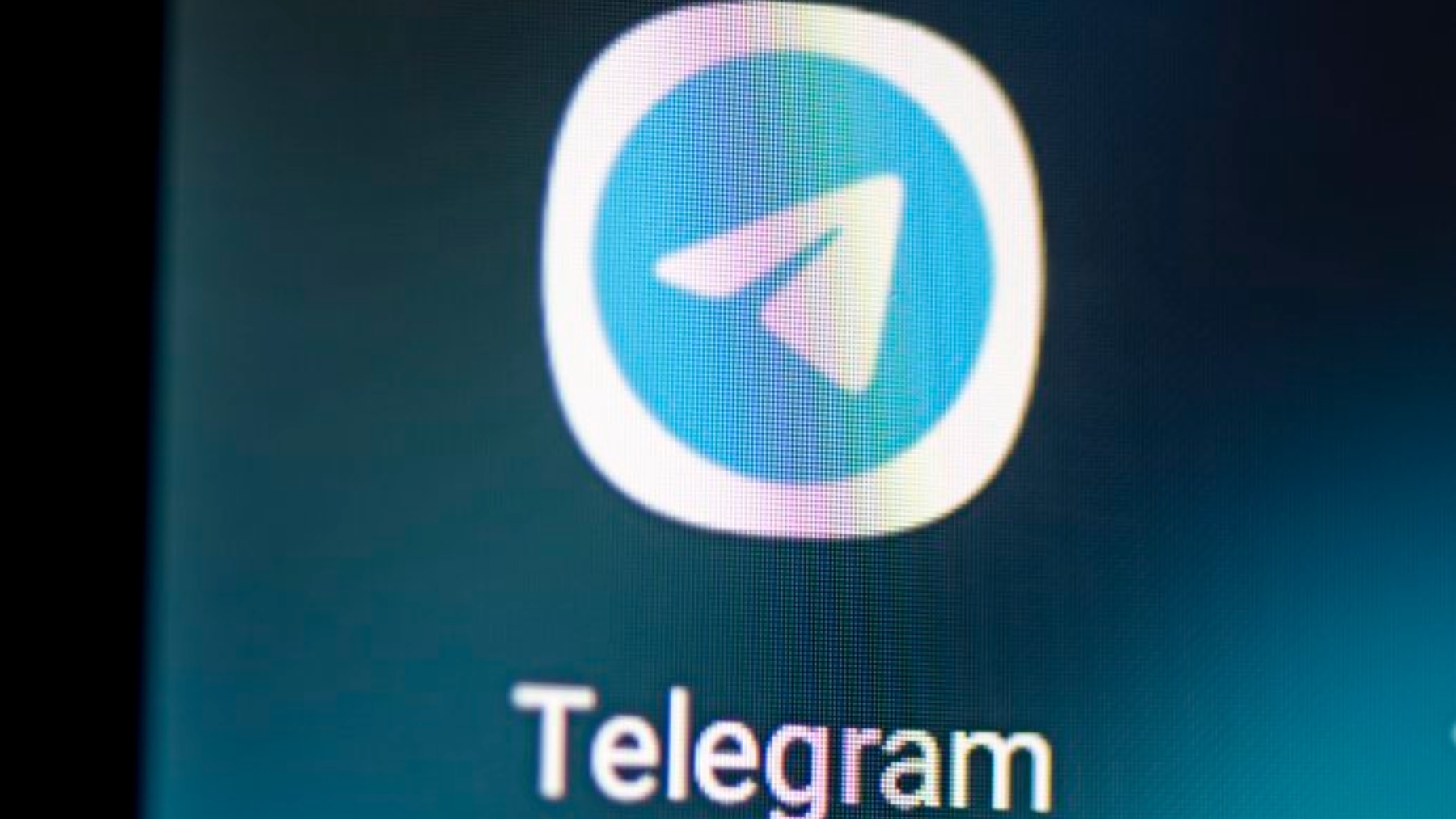 Telegram. (EP)