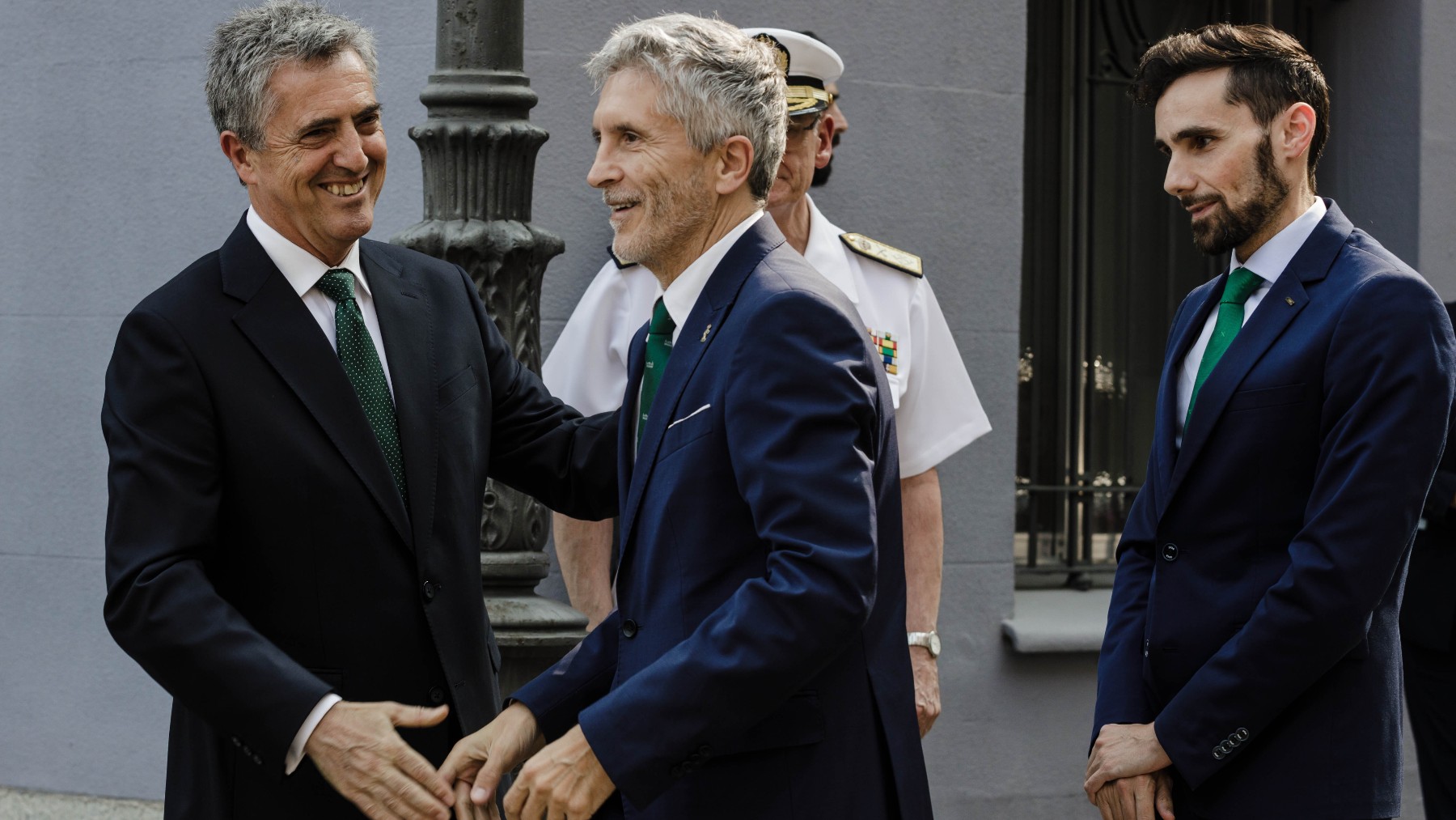 Marlaska, Pérez y el director de la Guardia Civil. (Foto: EP)