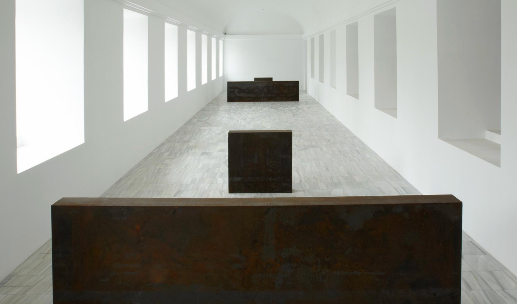Muere Richard Serra, el escultor de la obra de 38 toneladas que perdió el Museo Reina Sofía