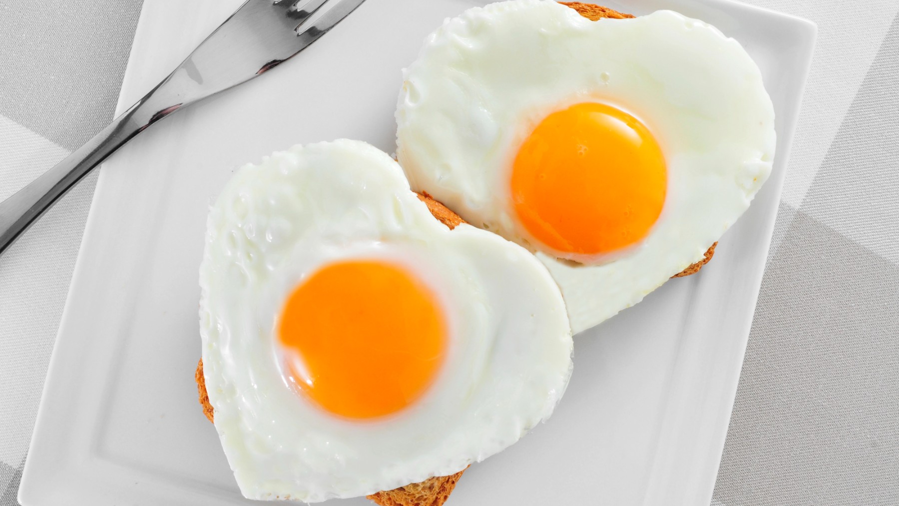 Los huevos no dañan la salud del corazón, según un estudio.