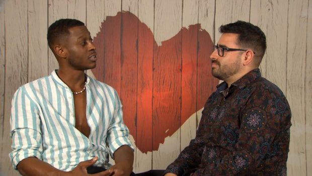 Juanma y Luis en 'First Dates'. (Mediaset)