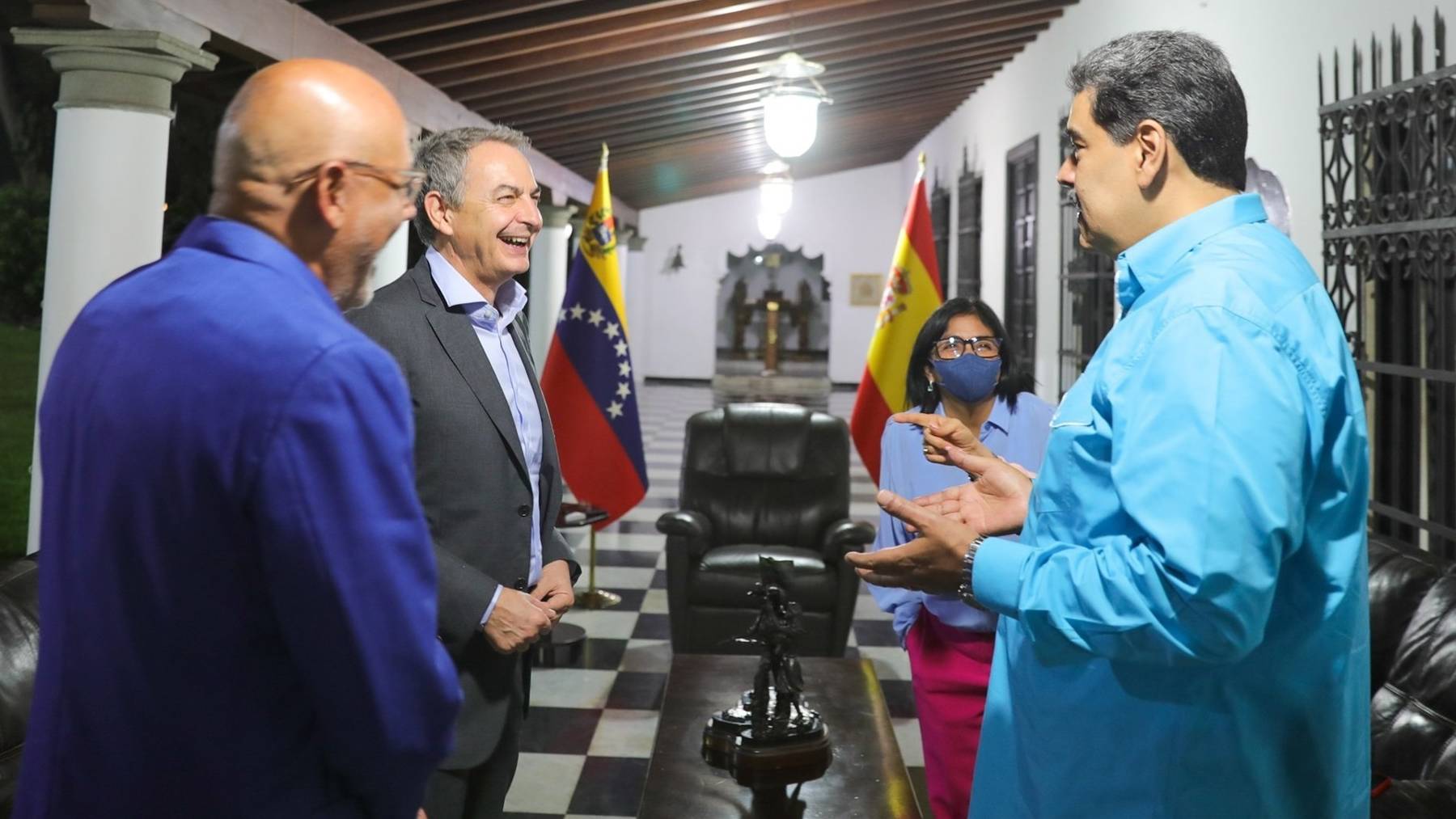 José Luis Rodríguez Zapatero, Nicolás Maduro y Delcy Rodríguez.