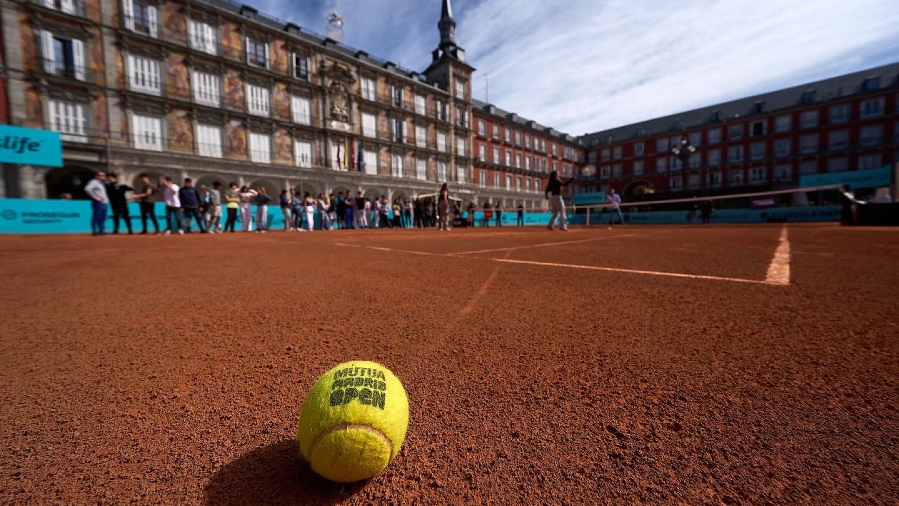 La nueva pista de tenis en Madrid ofrece partidos a un euro. (Mutua Madrid Open)