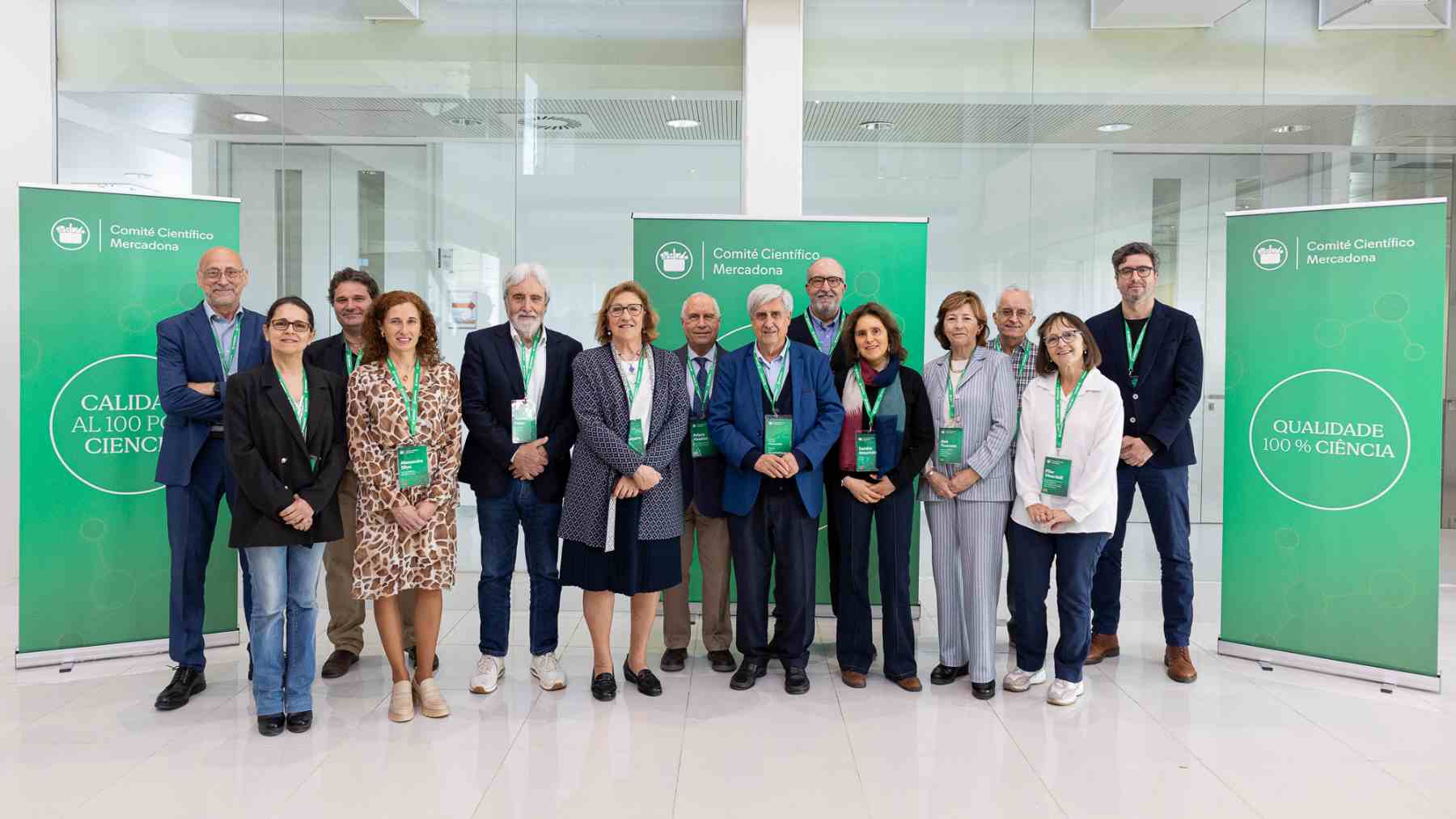 Miembros de los Comités Científicos de España y Portugal.
