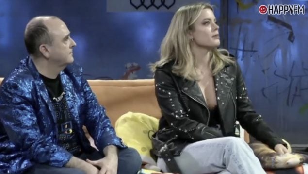 Adriana Torrebejano y Carlos Areces en 'La Resistencia'. (Movistar Plus+)