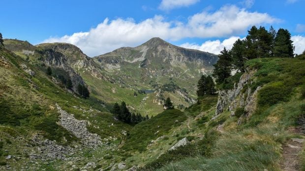 Est&aacute; en Espa&ntilde;a y tiene las piscinas naturales m&aacute;s bonitas: as&iacute; es el pueblo de Huesca que tienes que conocer