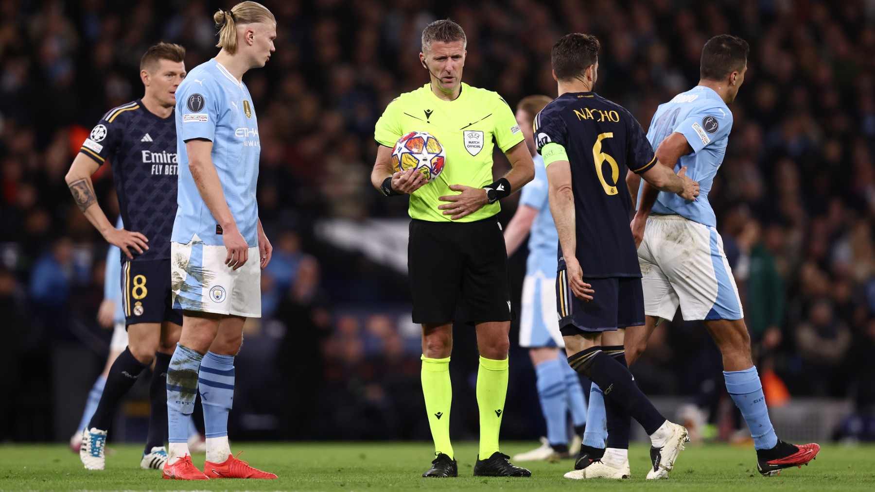 Daniele Orsato, en el City-Real Madrid. (Getty)