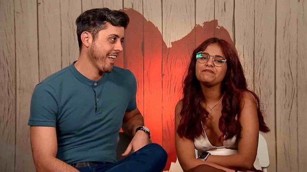 Christian y Roxana en 'First Dates'. (Mediaset)