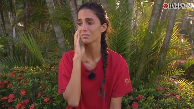 Claudia Martínez, entre lágrimas en Supervivientes 2024. (Mediaset)