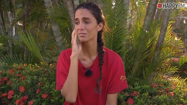Claudia Martínez, entre lágrimas en Supervivientes 2024. (Mediaset)