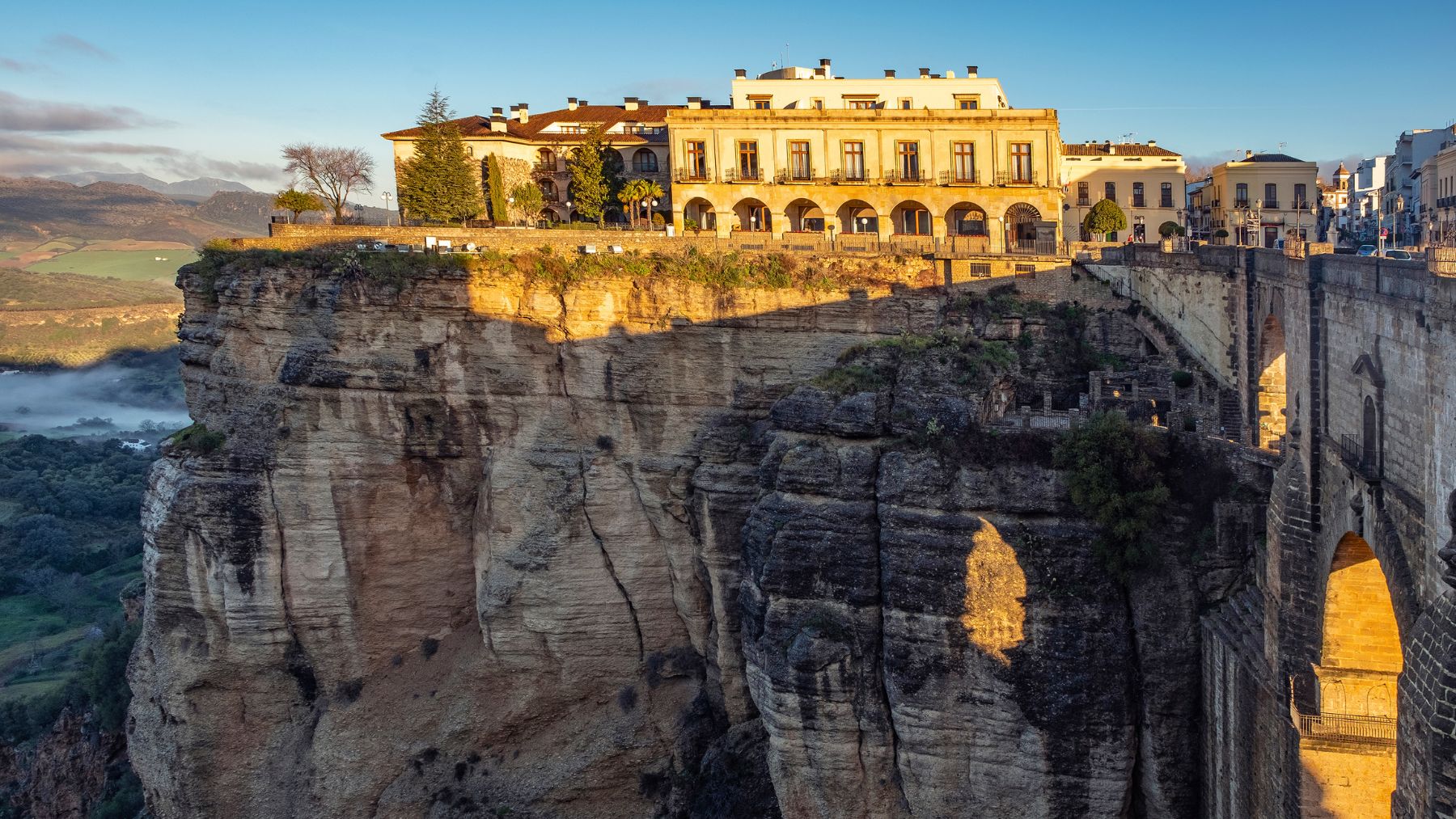 Si conoces el Caminito del Rey, éste te va a gustar: está en Ronda y recorre un desfiladero