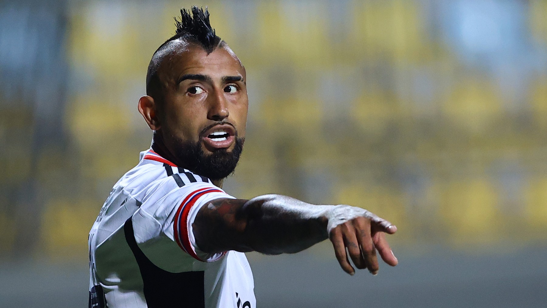 Arturo Vidal la vuelve a liar en redes sociales. Getty)