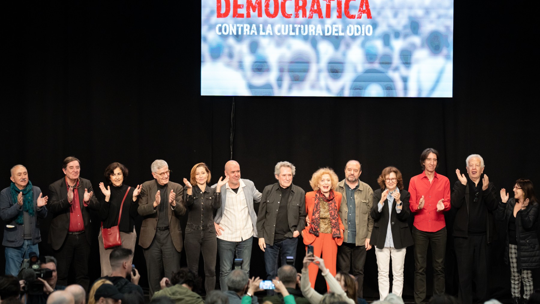 Artistas de izquierdas y sindicatos apoyan a Sánchez (Foto: Europa Press).