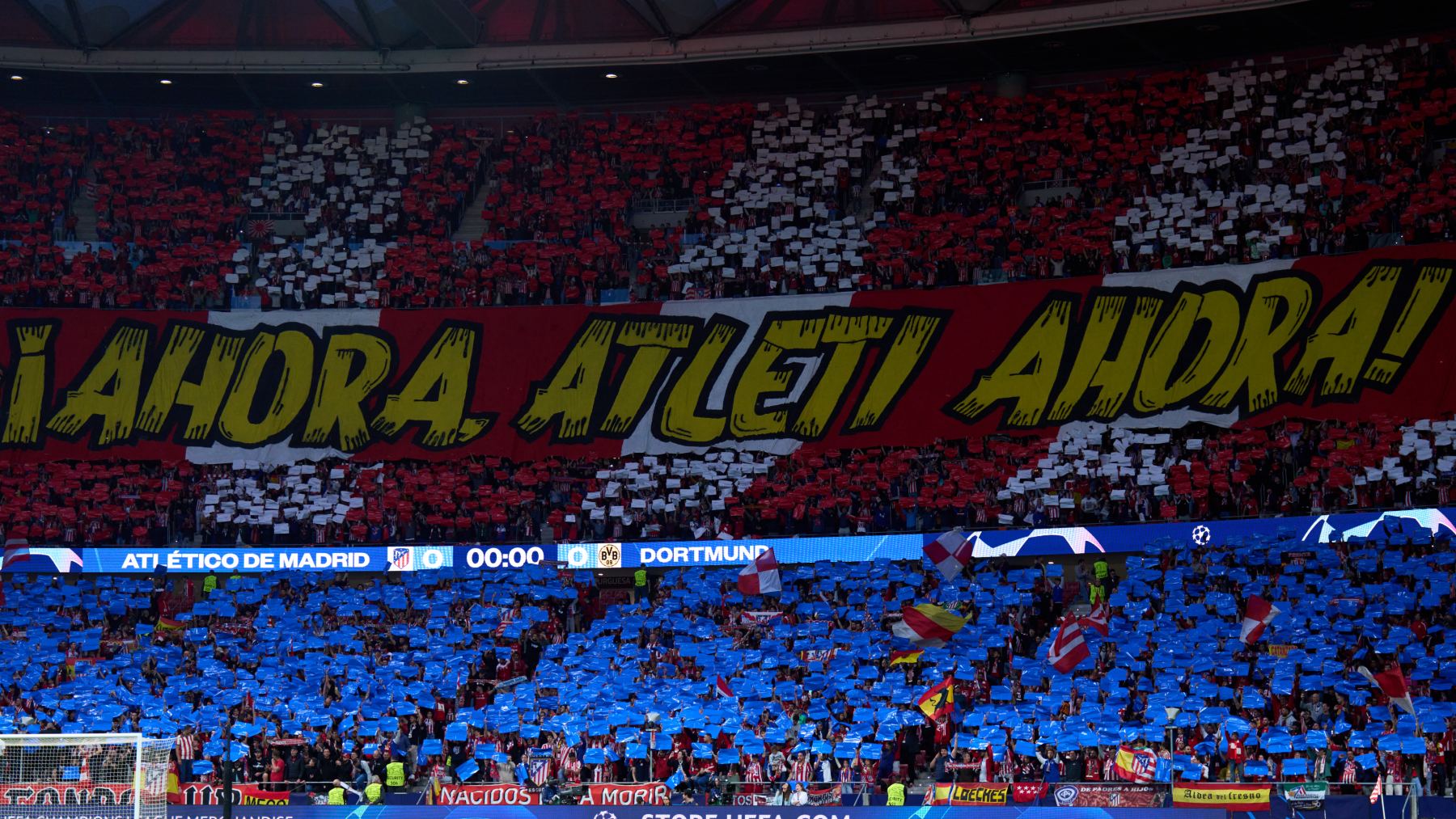 Aficionados del Atlético de Madrid, en un partido. (Getty)