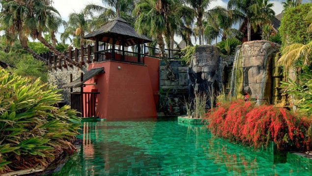 Benidorm alberga el hotel más lujoso: descubre un oasis de lujo en la costa mediterránea