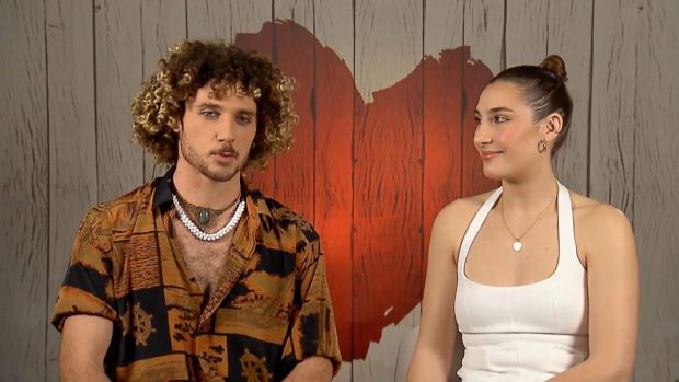 Agustín y Cristina en 'First Dates'. (Mediaset)