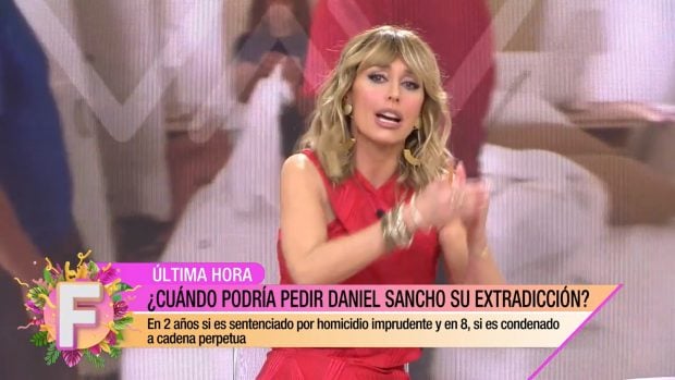 Emma García, enfadada tras el plantón de Carmen Balfagón (Mediaset).