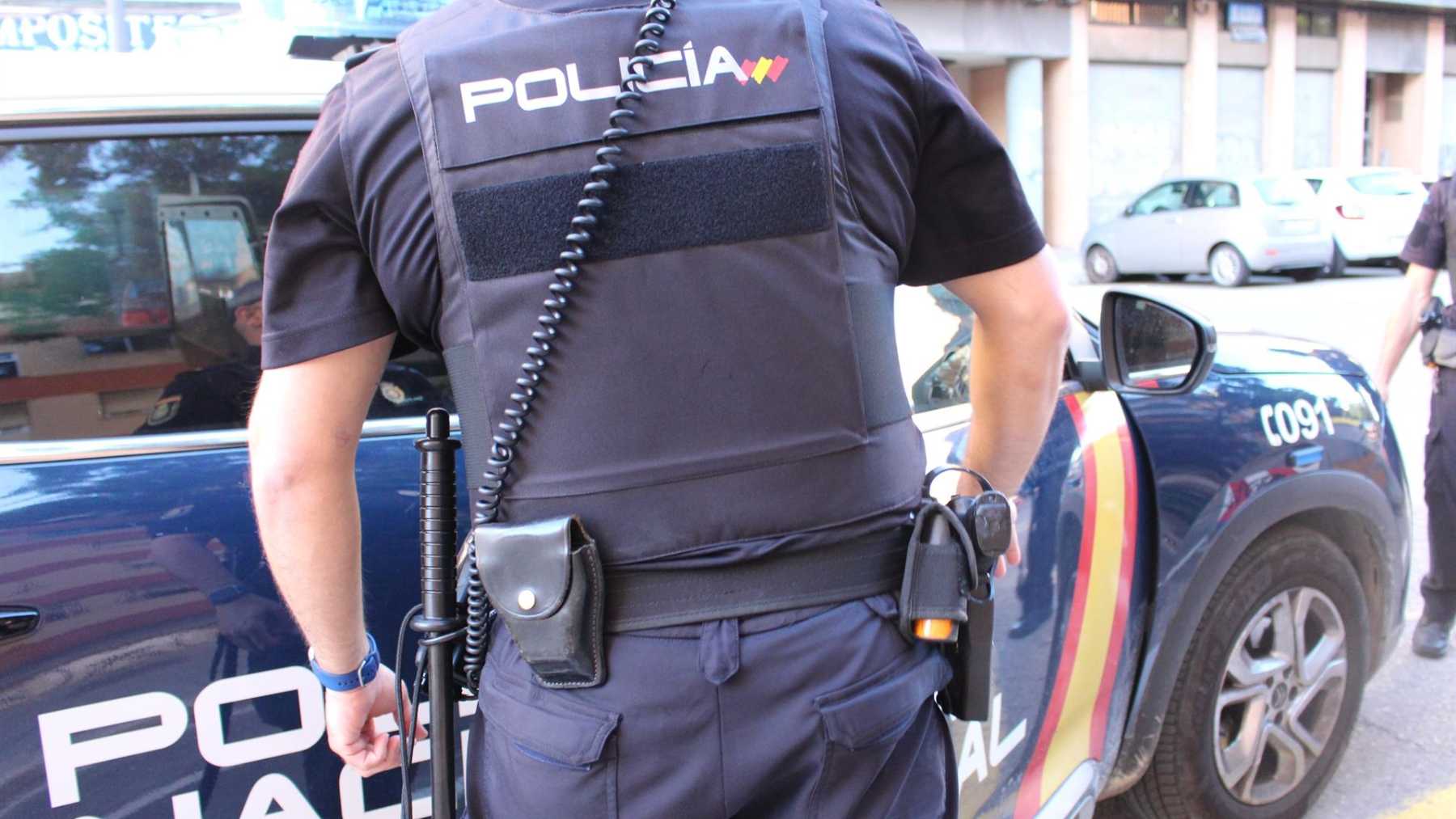 Agente de Policía Nacional.