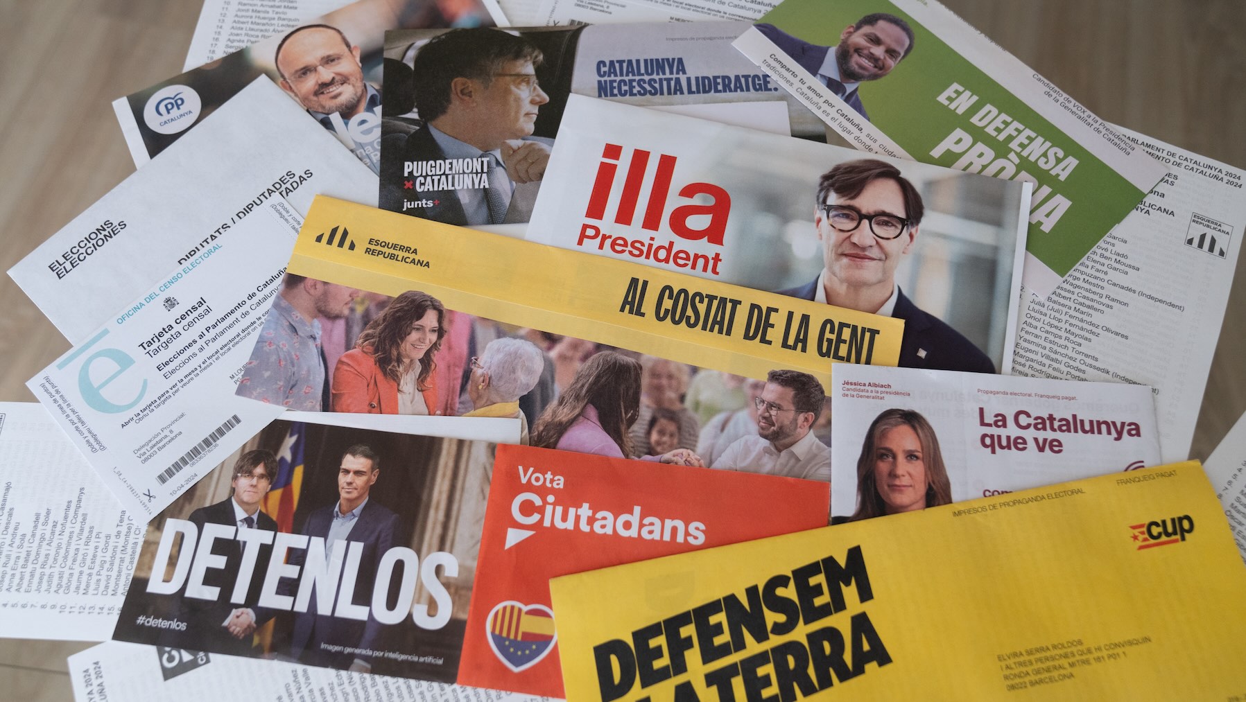 Papeletas de candidatos de estas elecciones catalanas.