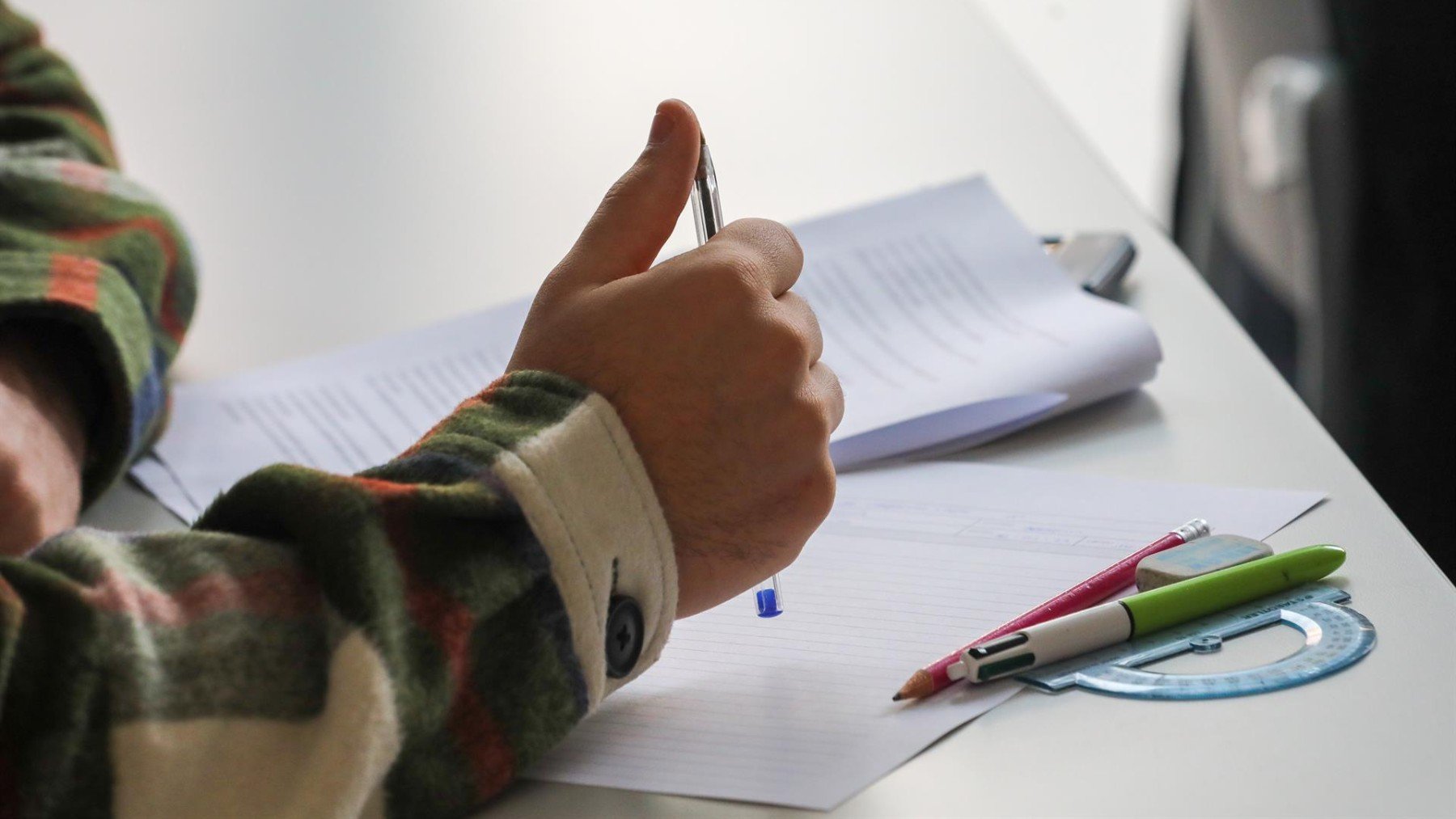 Un alumno ante un examen. (Europa Press)