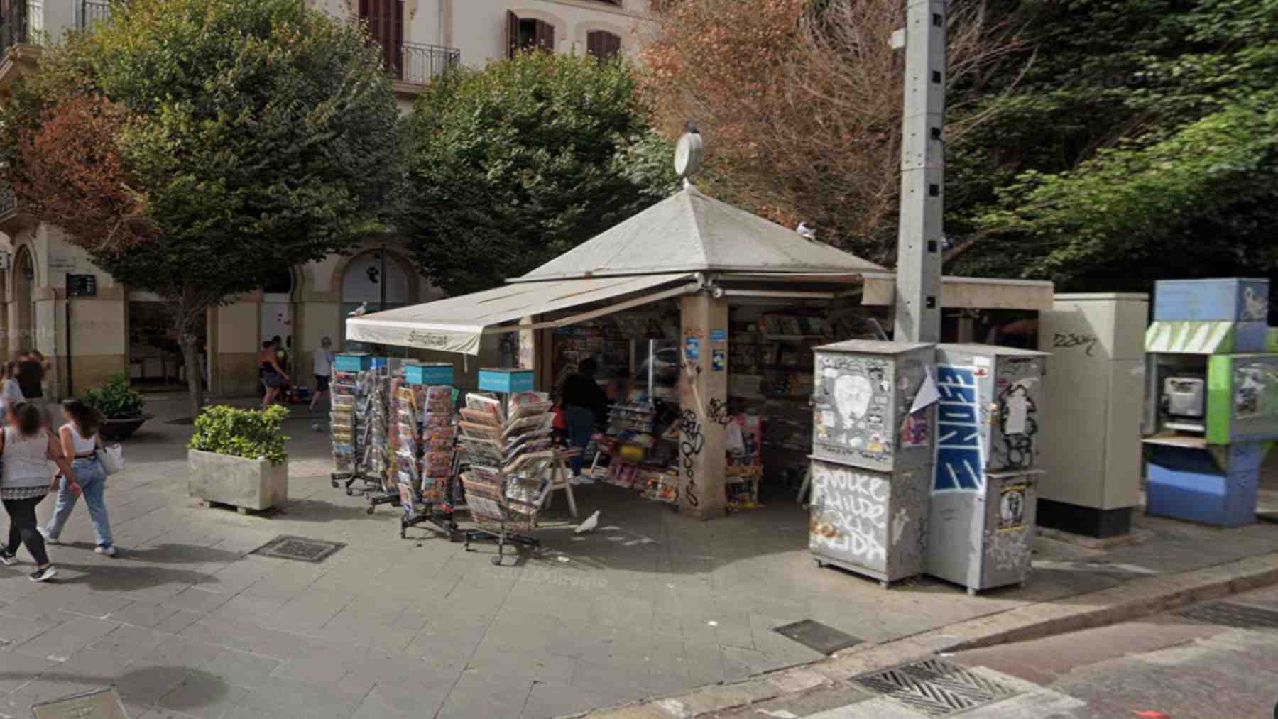 Kiosco de prensa de la Porta de Sant Antoni de Palma.