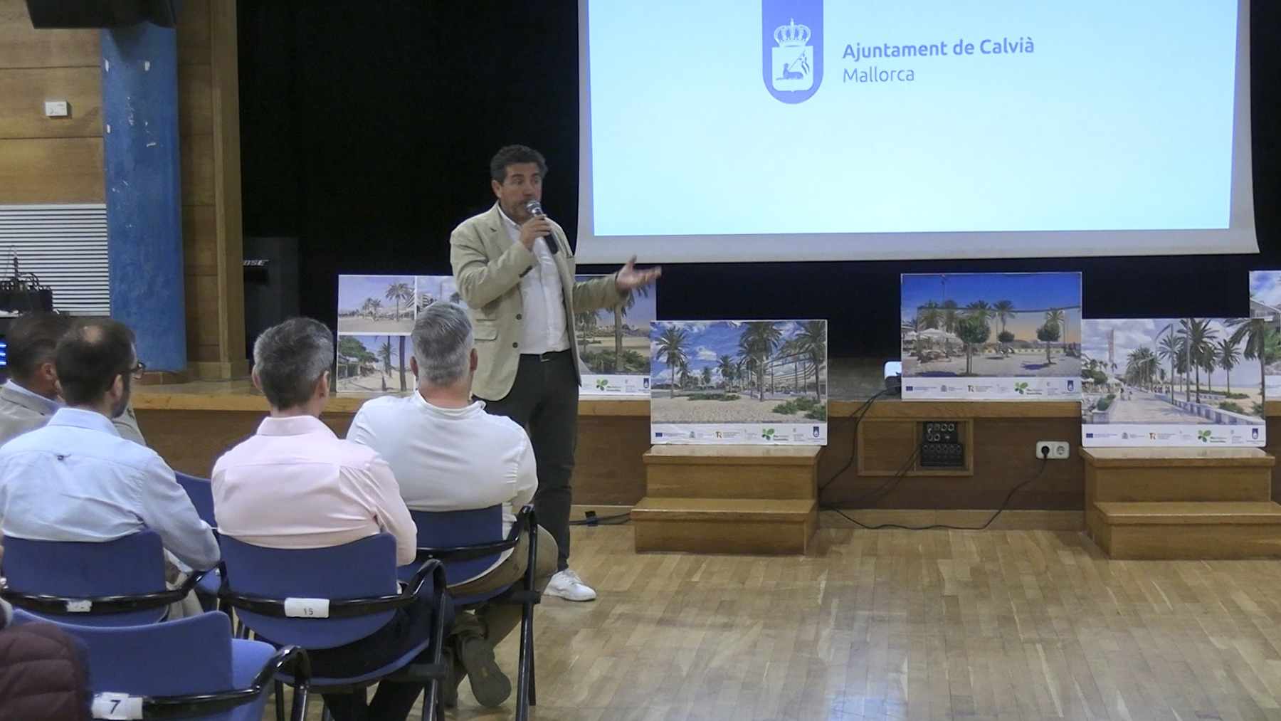 El alcalde de Calvià, Juan Antonio Amengual, presentando el proyecto.