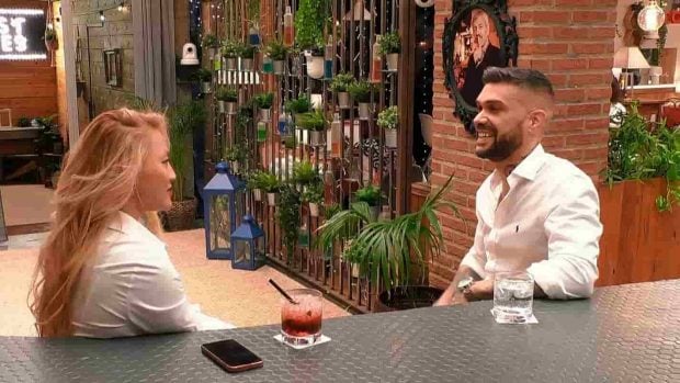 Lucía y Javi en 'First Dates'. (Mediaset)