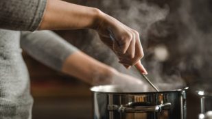 olla en una cocina