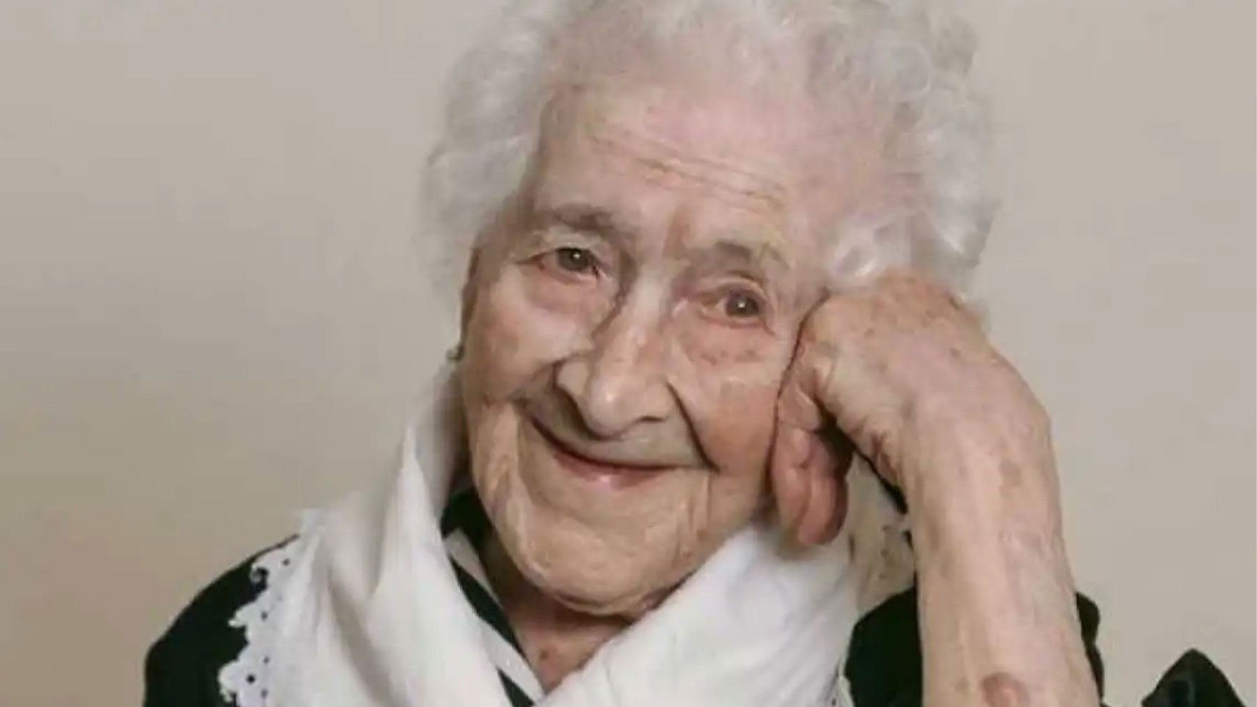 Jeanne practicó esgrima hasta los 85 años y pudo montar en bicicleta hasta los 100 años.