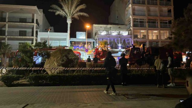Al menos cuatro muertos y 16 heridos al derrumbarse un edificio en la ...
