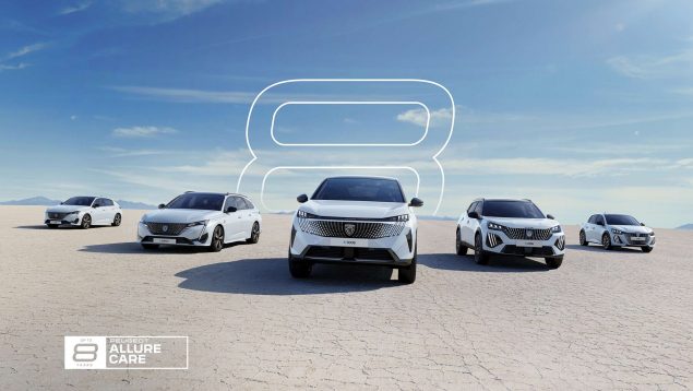 La gama de coche de Peugeot juntos.