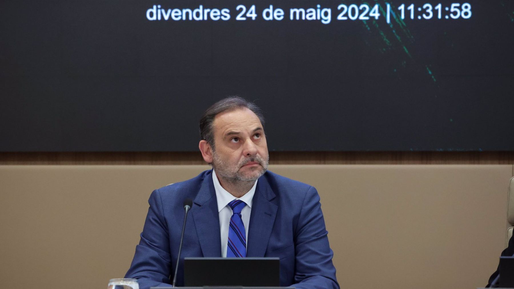 El ex ministro de Transportes, José Luis Ábalos, en la comparecencia en el Parlament balear.