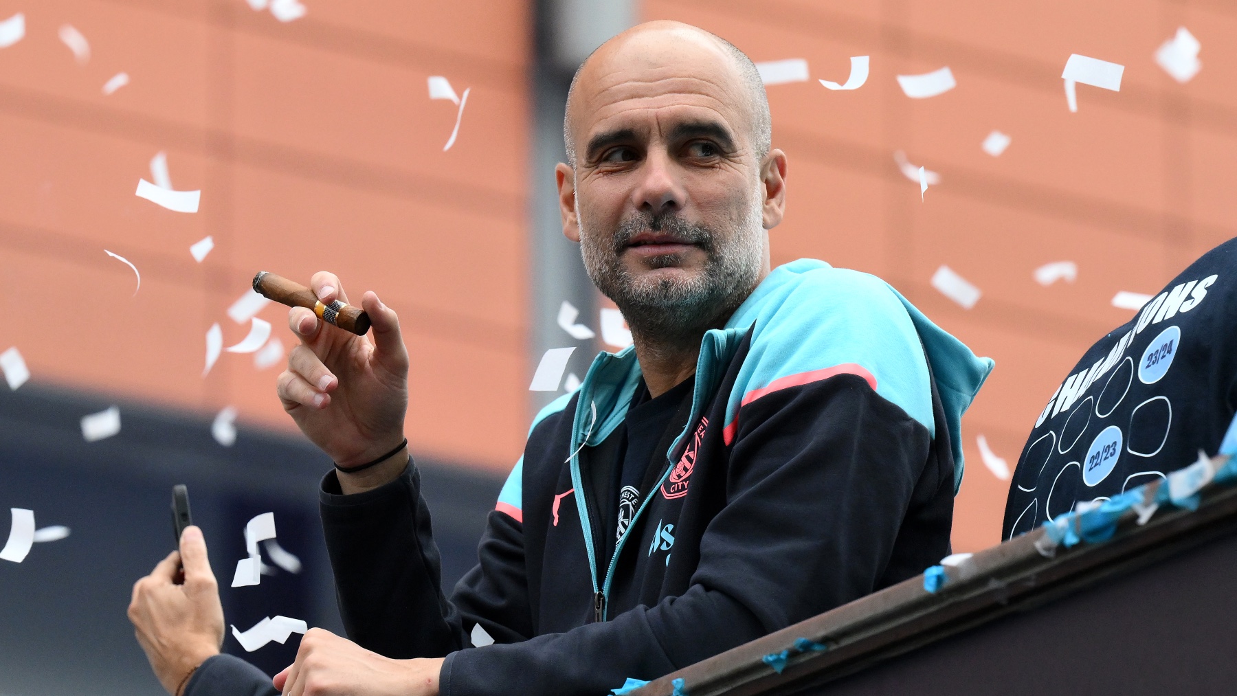 Pep Guardiola celebra el título con el Manchester City. (Getty)