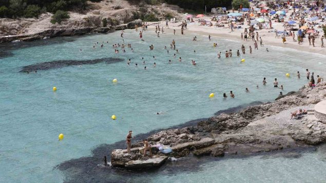 mallorquines playas masificación turística