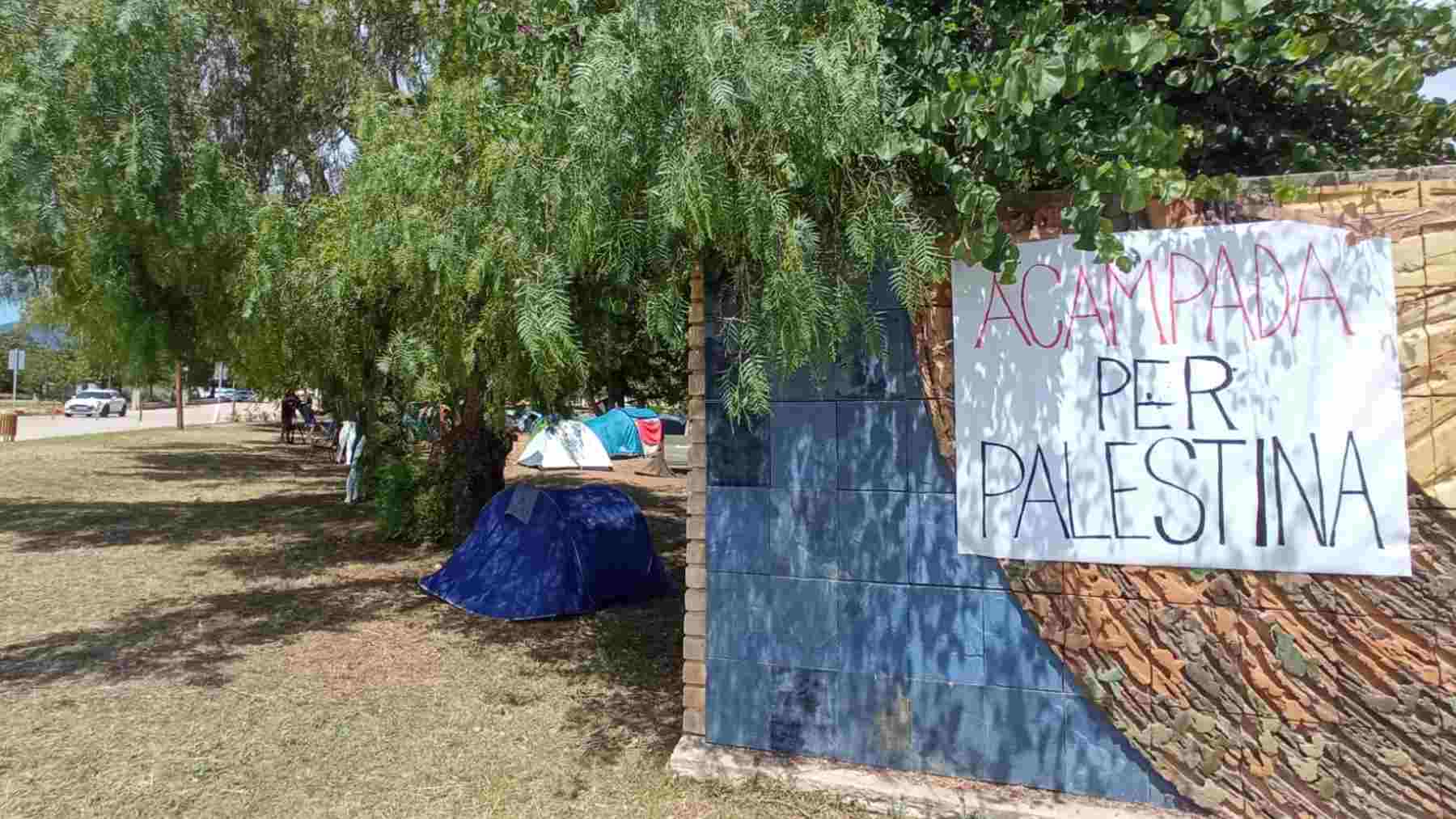 Imagen del asentamiento de la UIB antes del inicio de su desalojo.