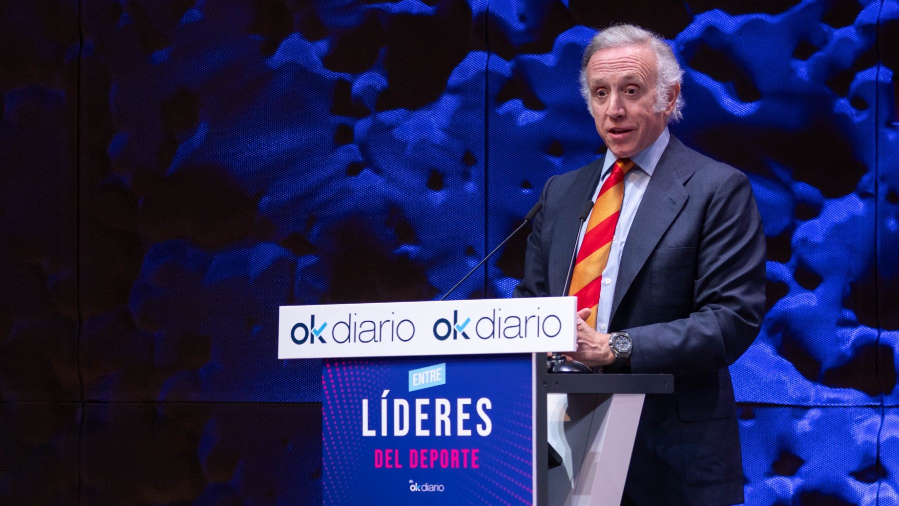 Eduardo Inda, en ‘Entre líderes de OKDIARIO». (Foto: Rubén del Valle)