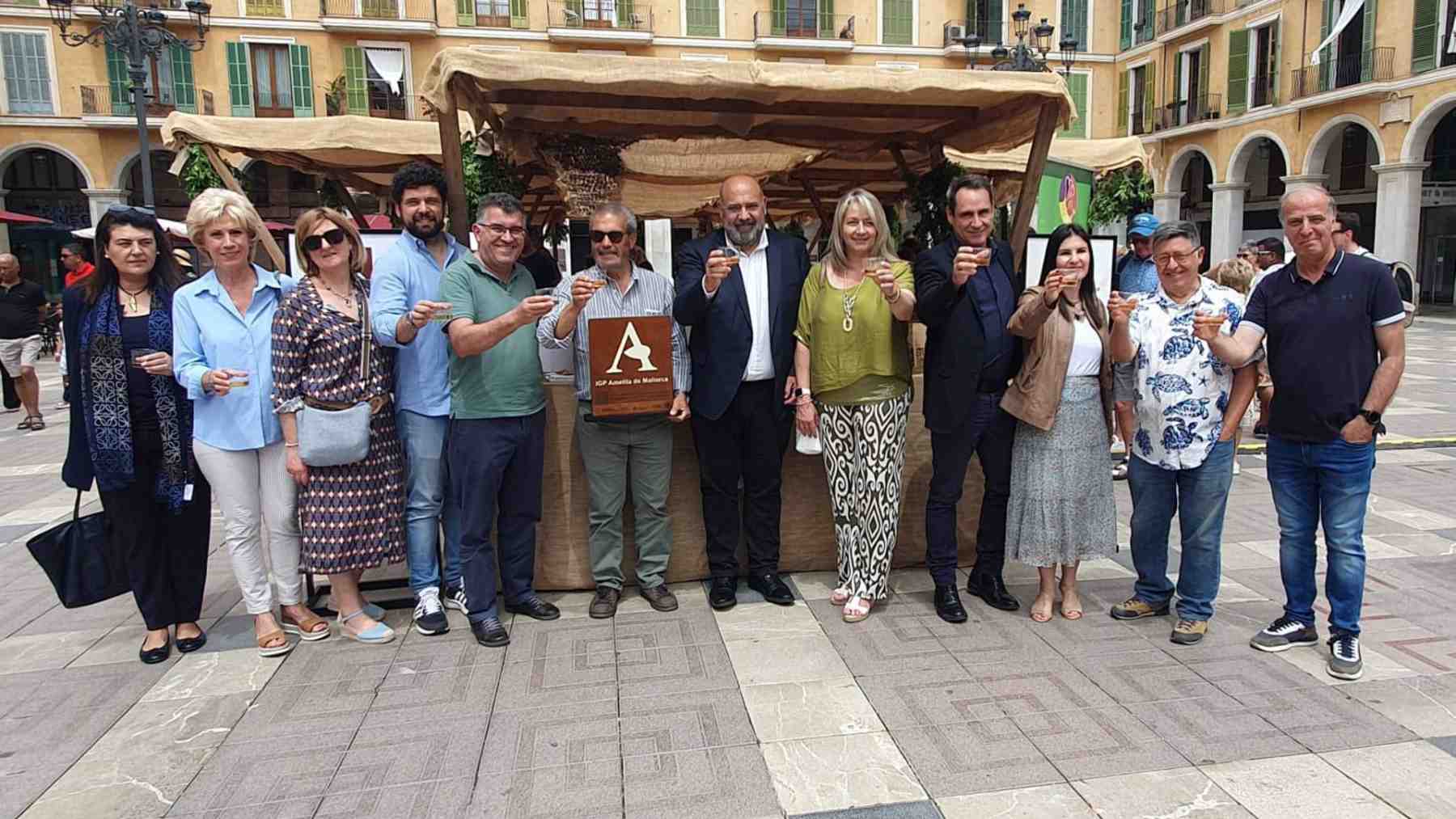 Segunda Feria de la Almendra de Mallorca.