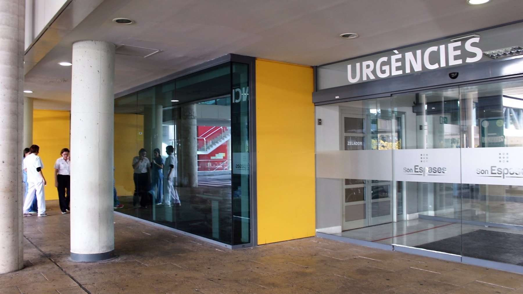 Entrada al servicio de Urgencias en el Hospital Son Espases