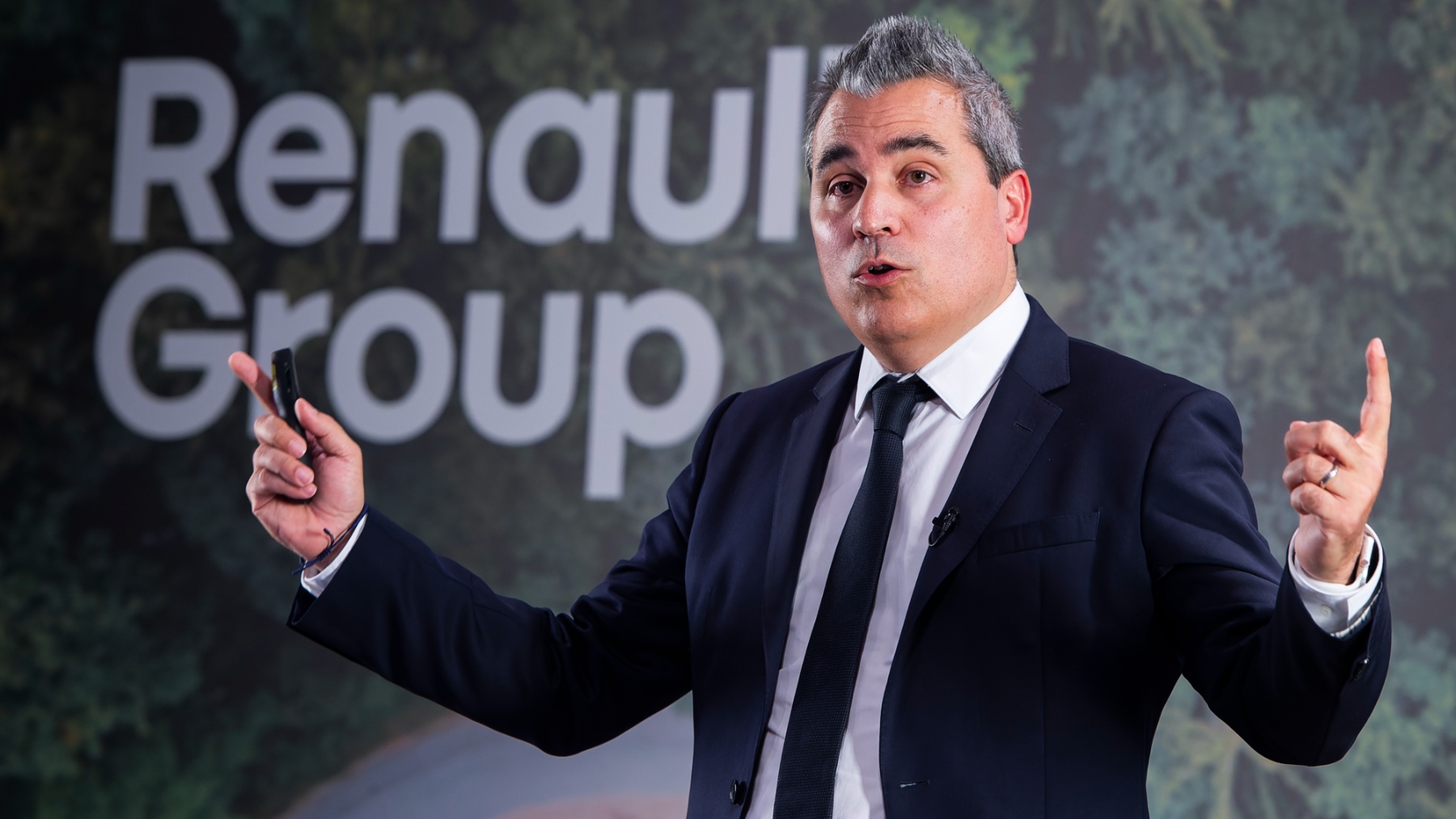 Josep María Recasens, director de Estrategia de Renault Group y presidente director general de Renault Group Iberia durante el encuentro