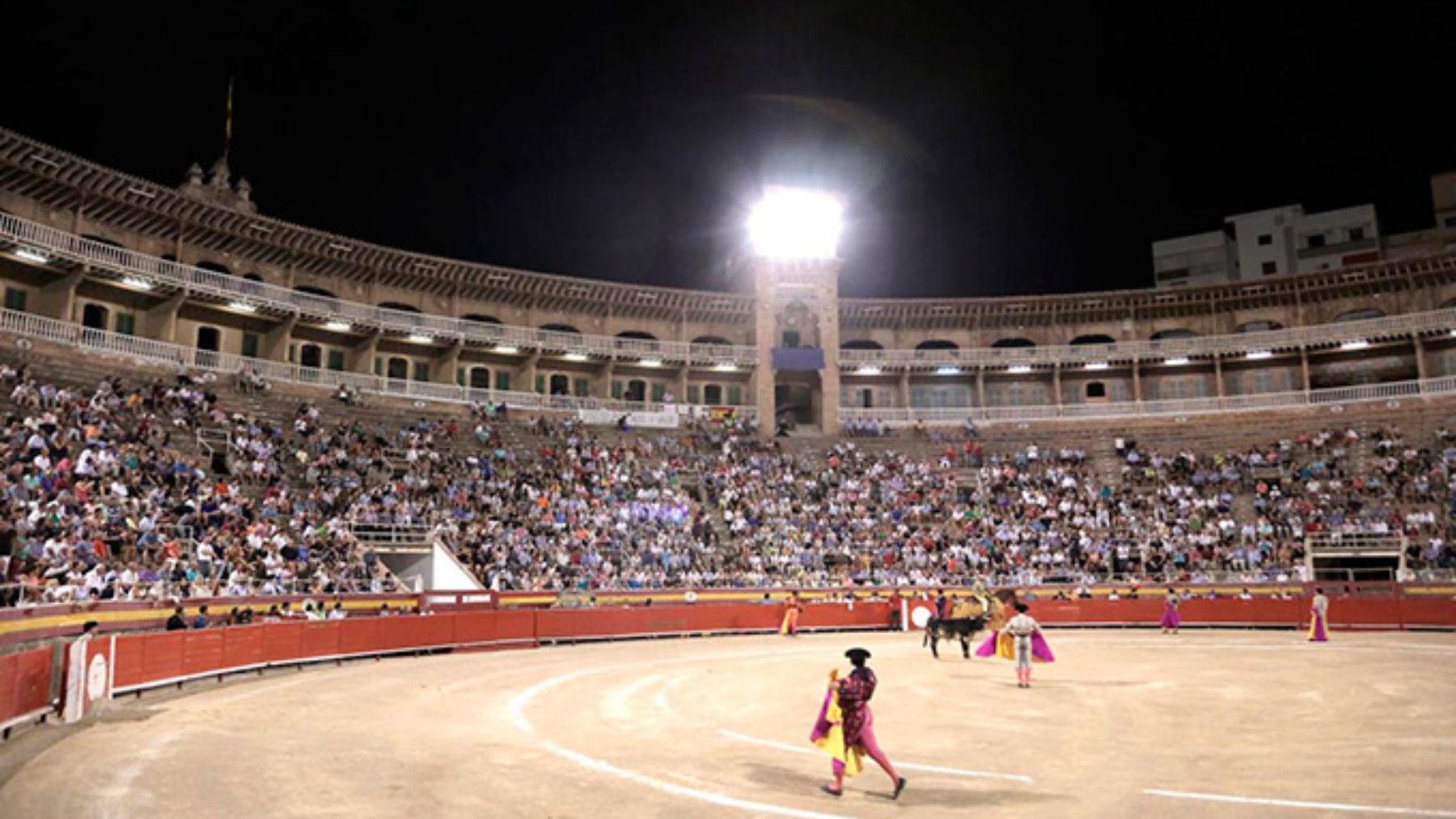 Corridas de toros en el Coliseo Balear, Palma.