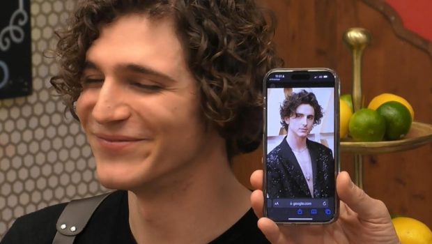 Joan en 'First Dates'. (Mediaset)