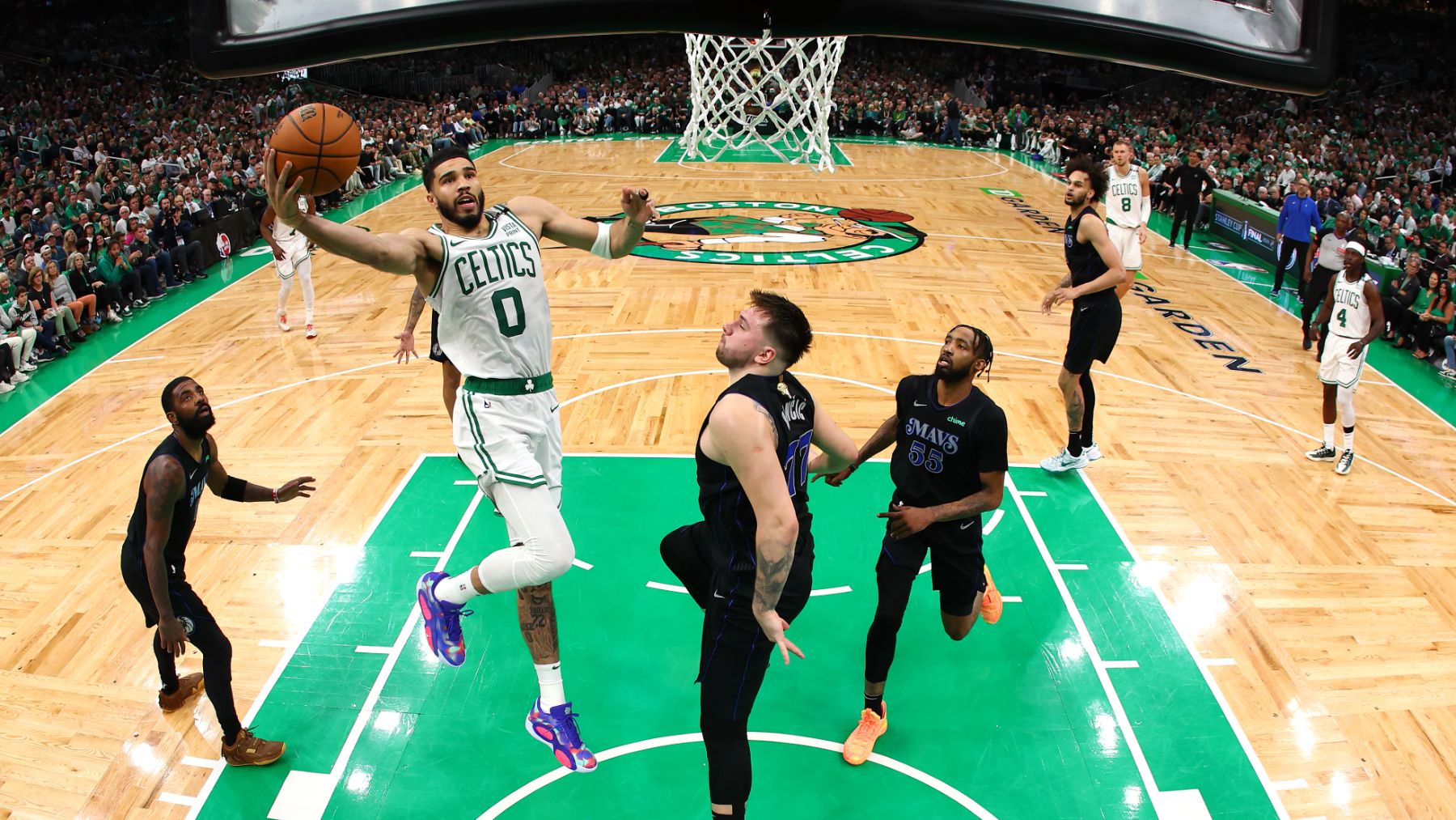 Celtics ganó el primer partido. (Getty)