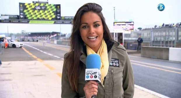 Lara Álvarez llegó a Telecinco en el año 2012 para cubrir las retransmisiones de motociclismo en el año 2012 (Mediaset).